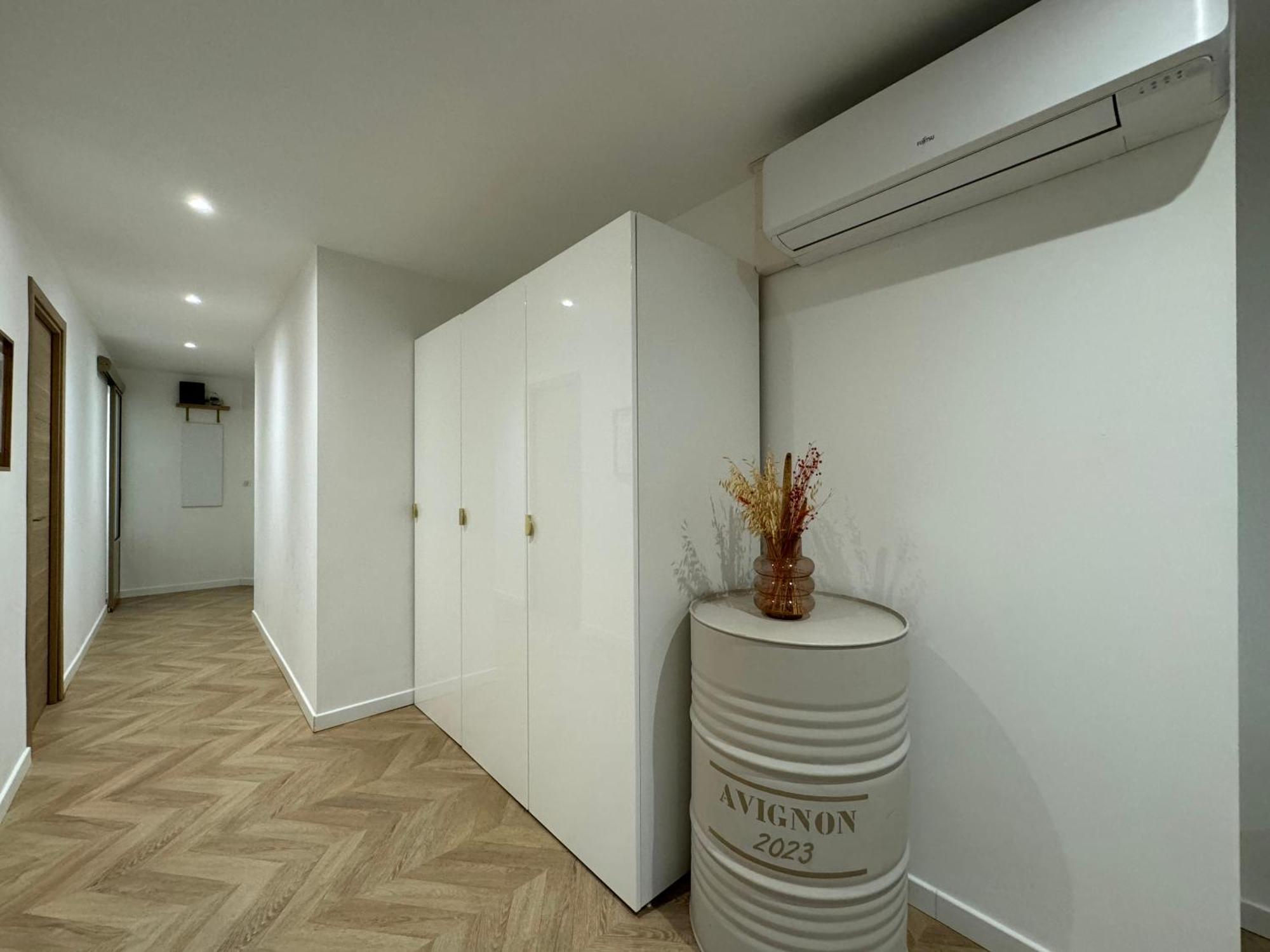 Apartamento Le Rive Droite - Gare Centre - Wifi - Terrasse - Face Remparts Aviñón Exterior foto